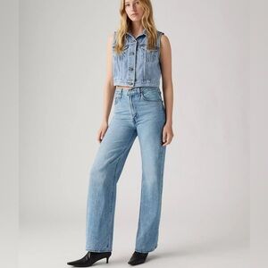 Levi’s Ribcage Wide Leg Jeans Far and Wide Light Wash 25x32 NWT